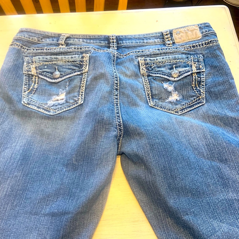 Women’s Silver Jeans co. Tuesday Baby Boot jeans